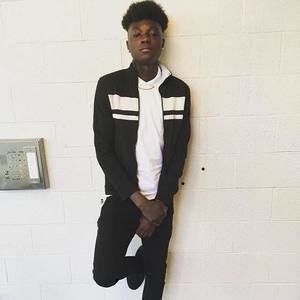 Meet your Posher, Lorrel